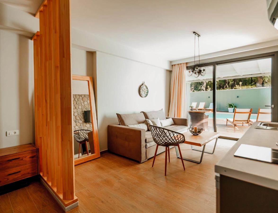 Olia Suites Parga Eksteriør billede
